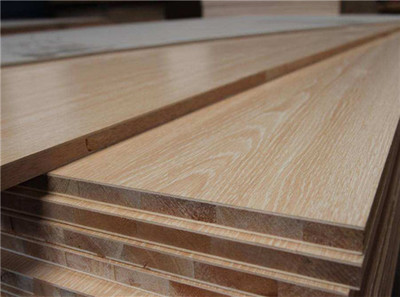 杉木是否含甲醛？建筑装饰材料销售中的关键考量